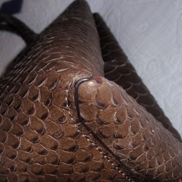 Coach Soft Borough Embossed Leather Handbag 32349 - Picture 14 of 16